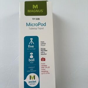 Magnus MicroPod Tabletop Tripod